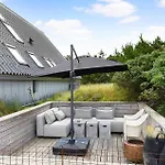 3 Bedroom Stunning In Feriehus