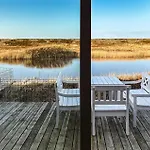 Feriehus 3 Bedroom Stunning In